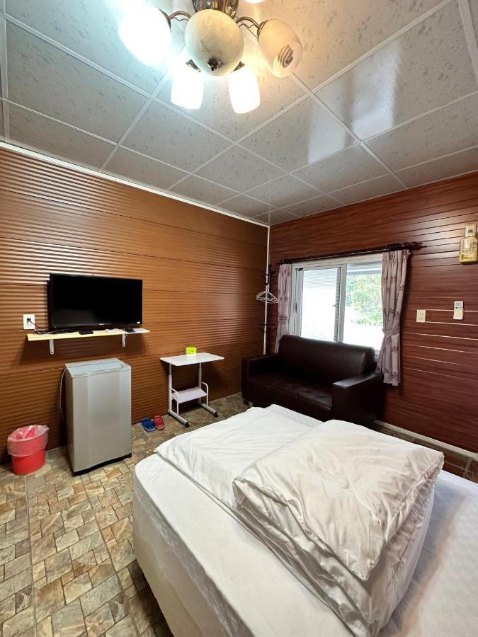 Taroko Little Fish Apartment Xincheng Township Екстериор снимка